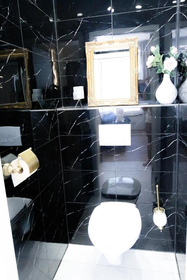 Luxury Master Room Vienna Esterno foto